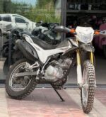 پرواز 200